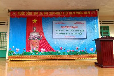 SINH HOẠT NGOẠI KHÓA: TUYÊN TRUYỀN CHĂM SÓC SỨC KHỎE SINH SẢN TUỔI VỊ THÀNH NIÊN, THANH NIÊN